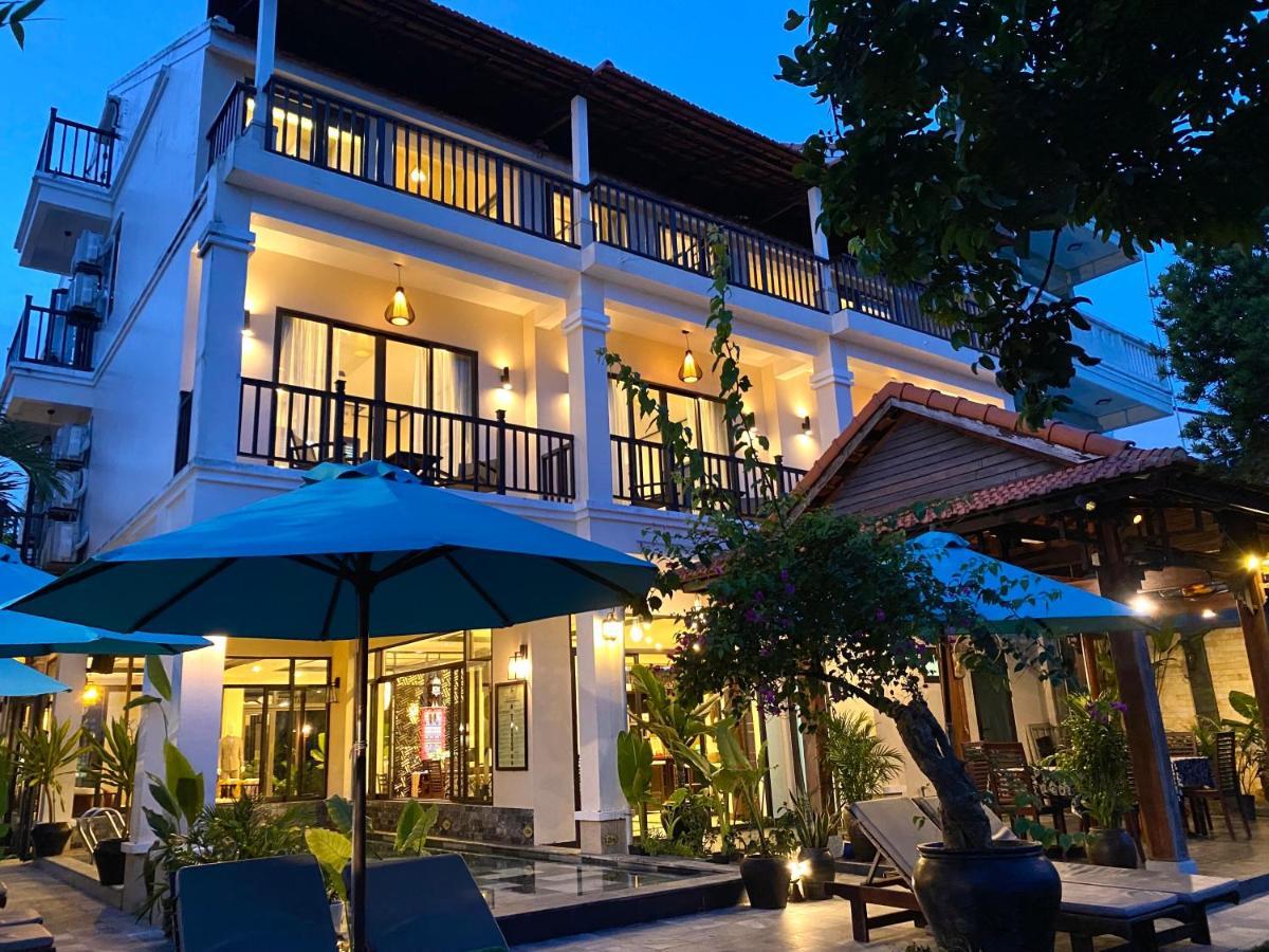 The Quin Riverside Villa Hoi An Exterior photo