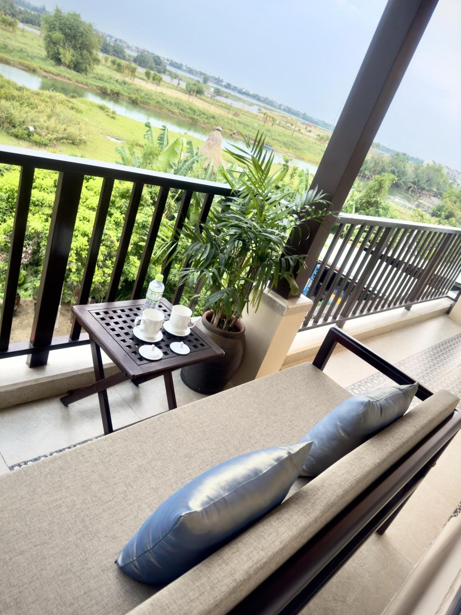 The Quin Riverside Villa Hoi An Exterior photo